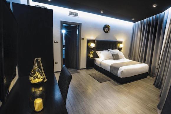 Calypso Hotel Aïn El Turk Eksteriør billede