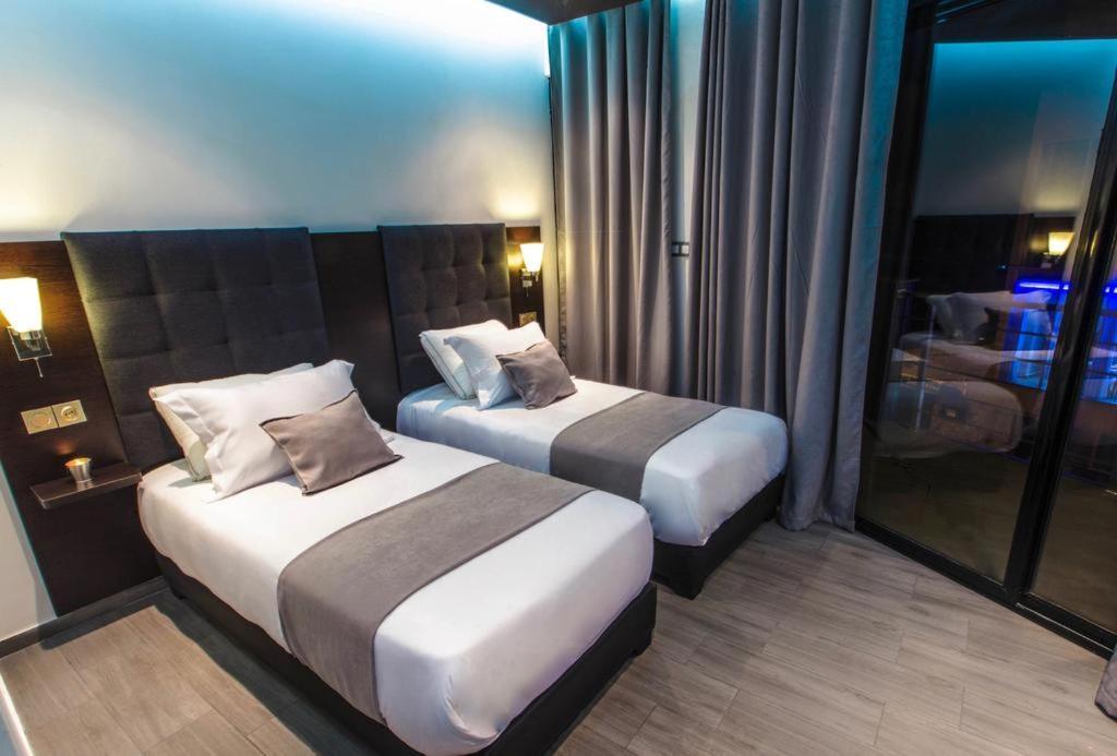 Calypso Hotel Aïn El Turk Eksteriør billede