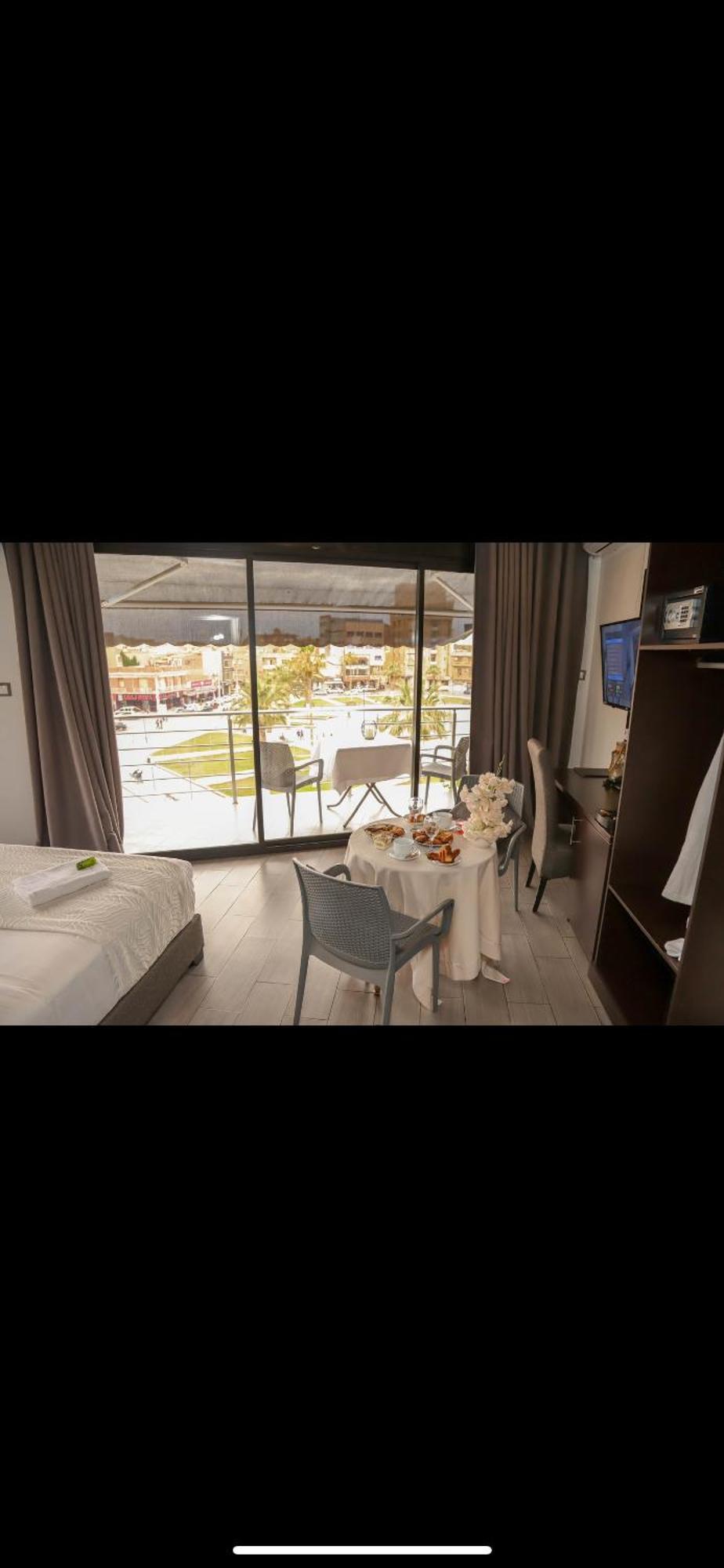 Calypso Hotel Aïn El Turk Eksteriør billede